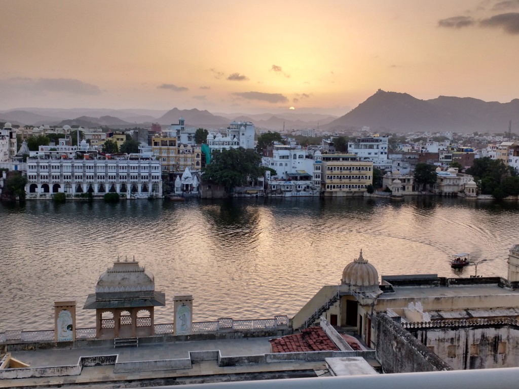 Sunset in Udaipur,