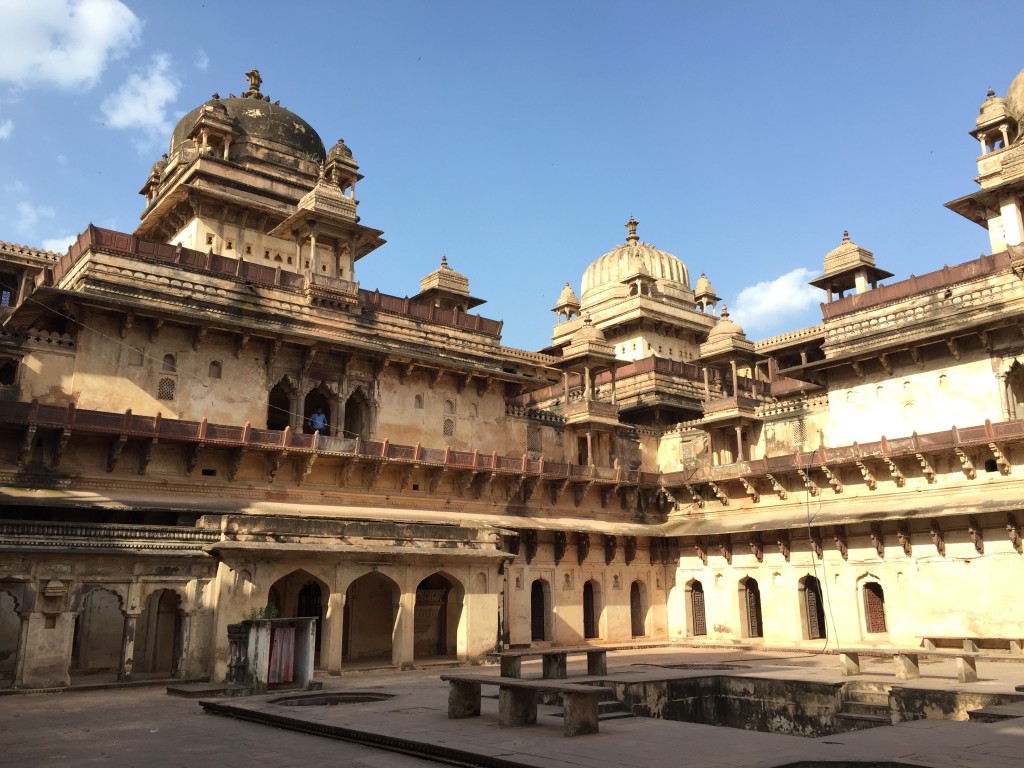 ramblinarium, orchha, india