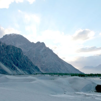 best time to visit india, leh, ladakh, nubra valley mountains in india, monsoon in india