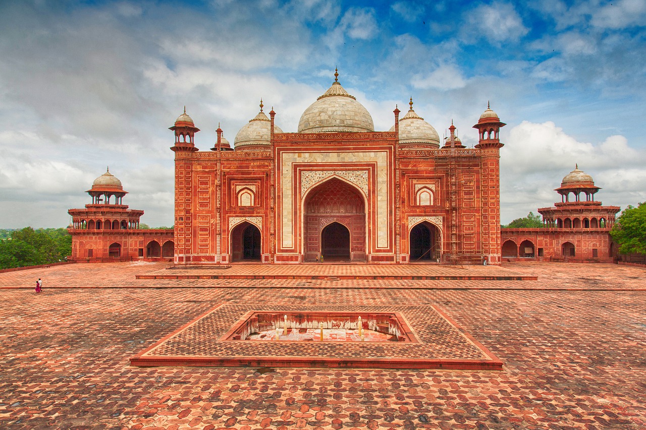 Humayun Tomb, Places to visit in Delhi