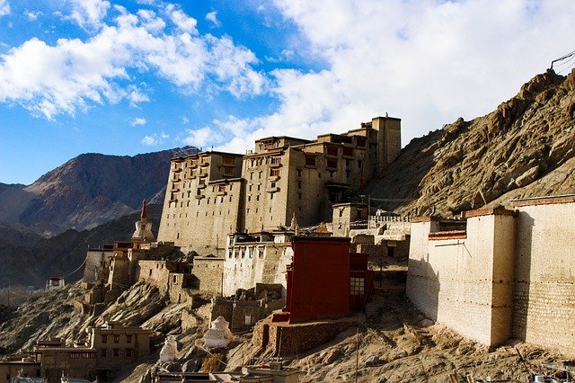 top 10 places to visit in Ladakh