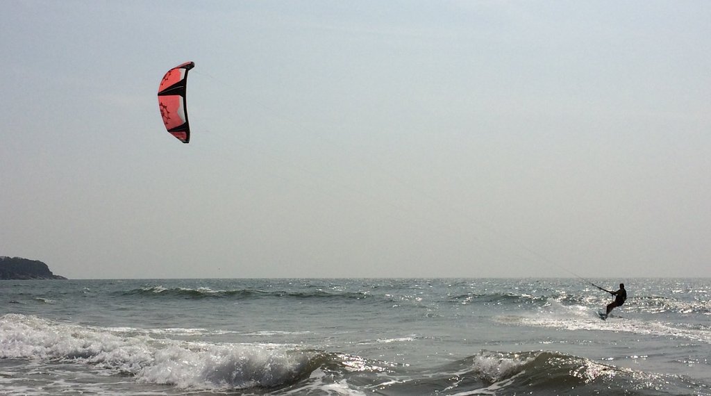 Kite Surfing in Goa (Beginner Course) India Someday Travels