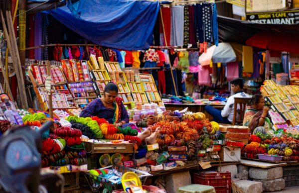 Market stalls in Delhi, Markets in India, Things to do in Delhi