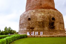 Dhamek Stupa, Varanasi, Places to explore in Varanasi