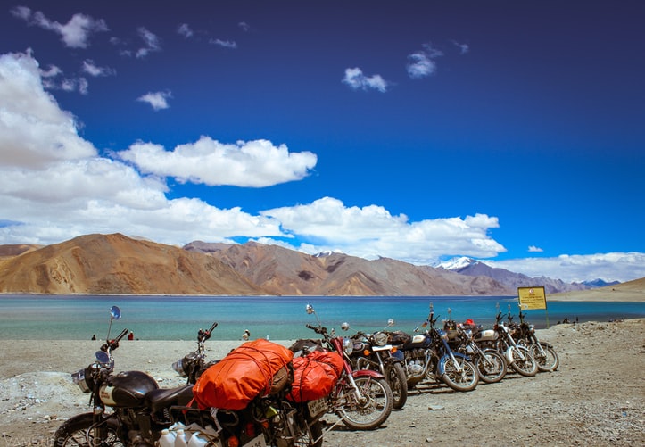 How to reach Ladakh