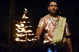 temple etiquette for foreigners in india