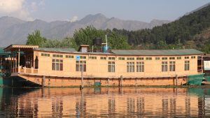 best time to visit srinagar